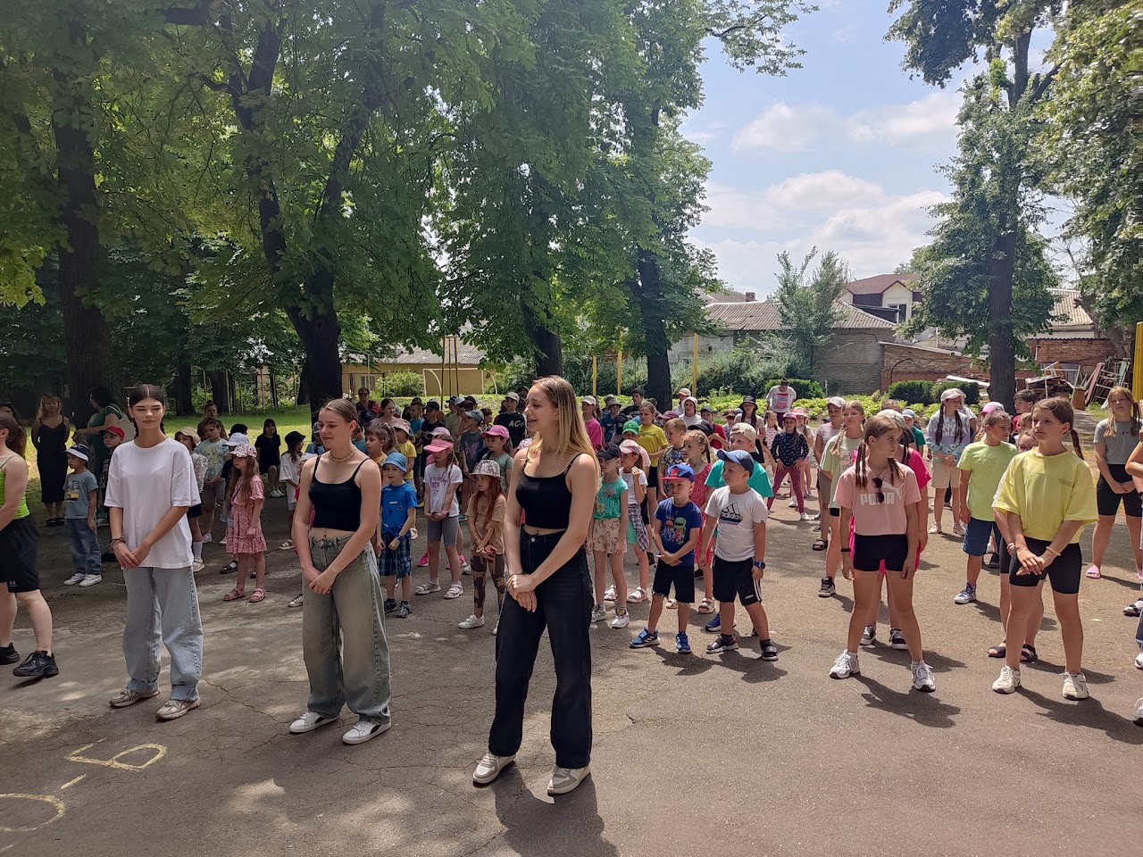 Урочисте відкриття табору “Веселка”