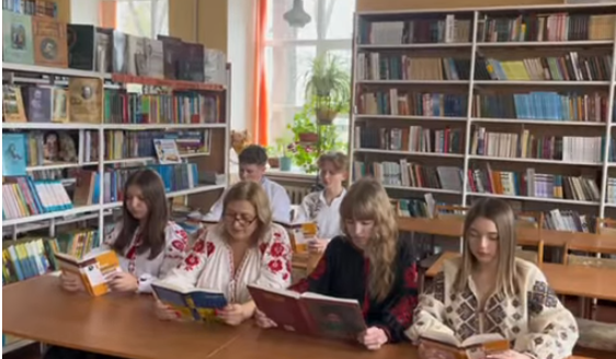 Флешмоб “Читаємо Шевченка”