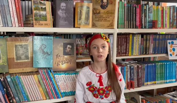 Лунає Шевченкове слово