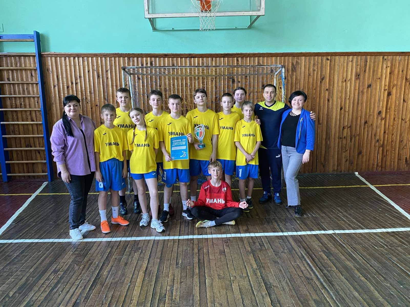 ІІІ районний етап “Пліч-о-пліч Всеукраїнські шкільні ліги” з гандболу