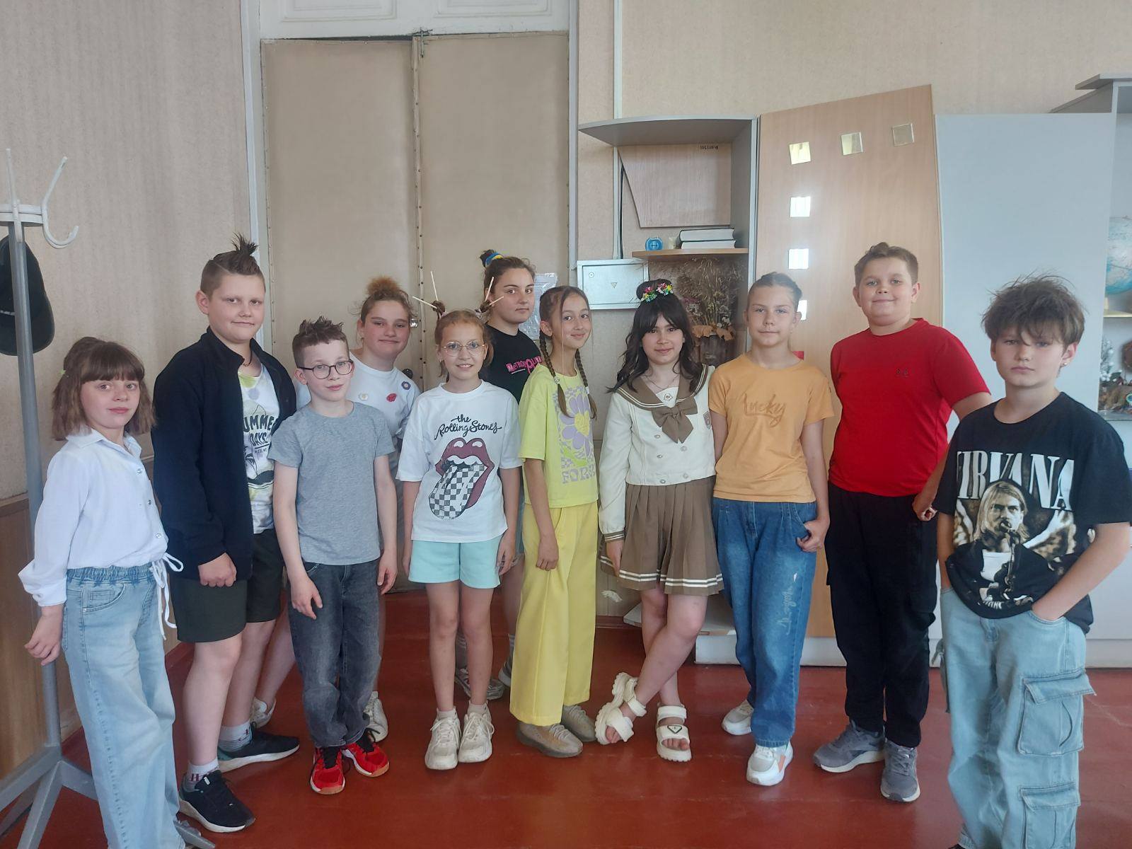 День незвичних зачісок